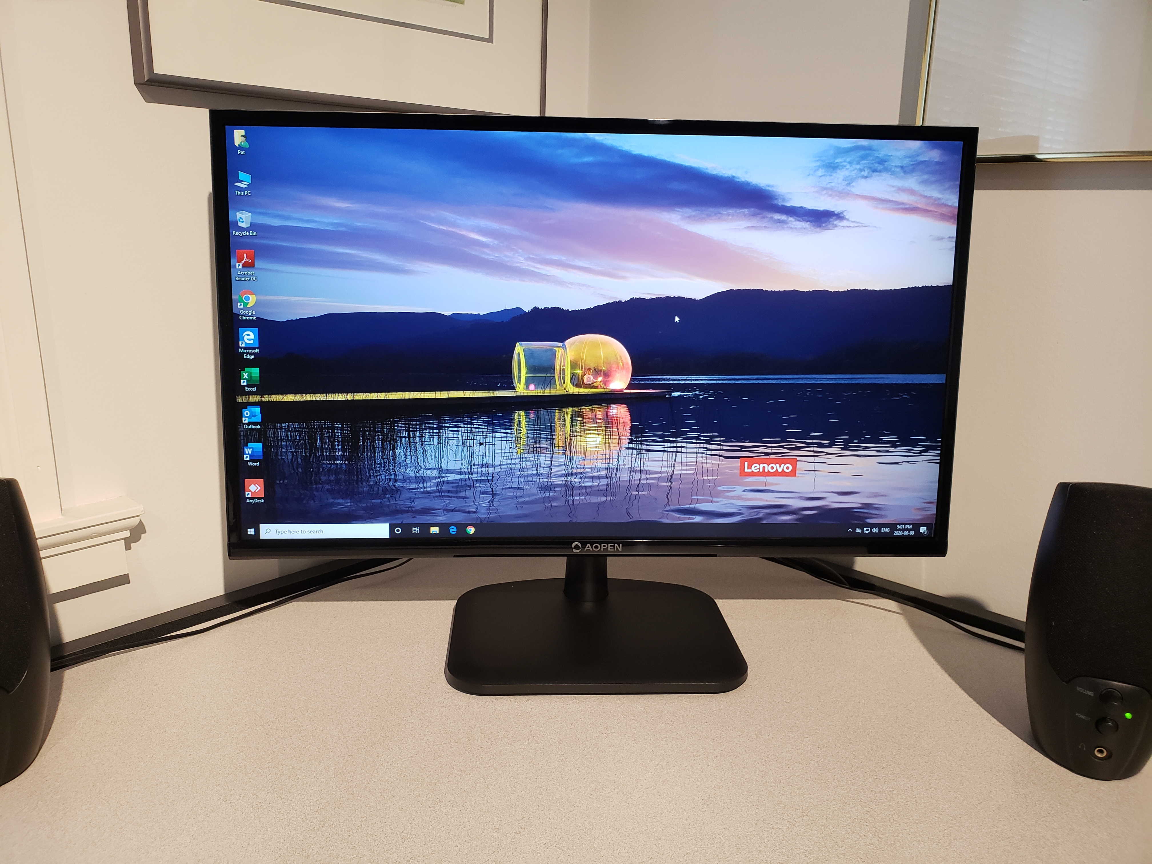 setup new monitor with Lenovo desktop
